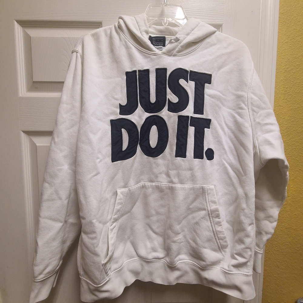 Nike "Just do it" hoodie. Unisex size XL. Color: White